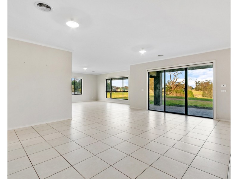 19 Cashmere Close, Wurruk VIC 3850