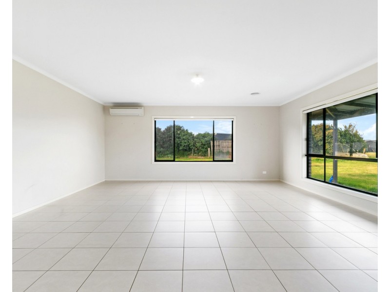 19 Cashmere Close, Wurruk VIC 3850