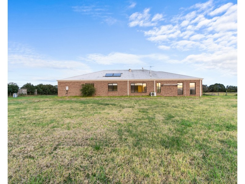 19 Cashmere Close, Wurruk VIC 3850