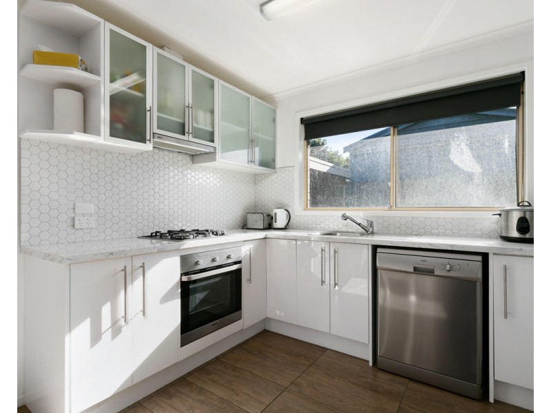 2/204 York Street, Sale VIC 3850