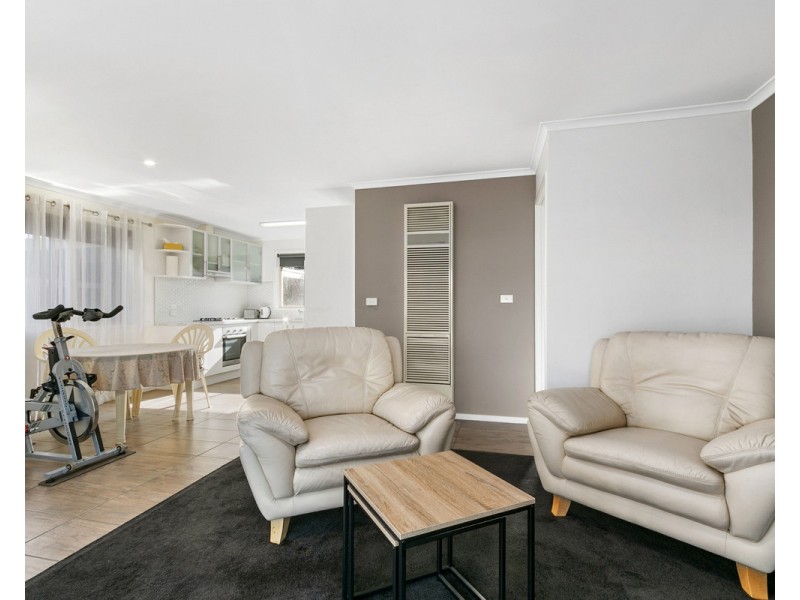 2/204 York Street, Sale VIC 3850