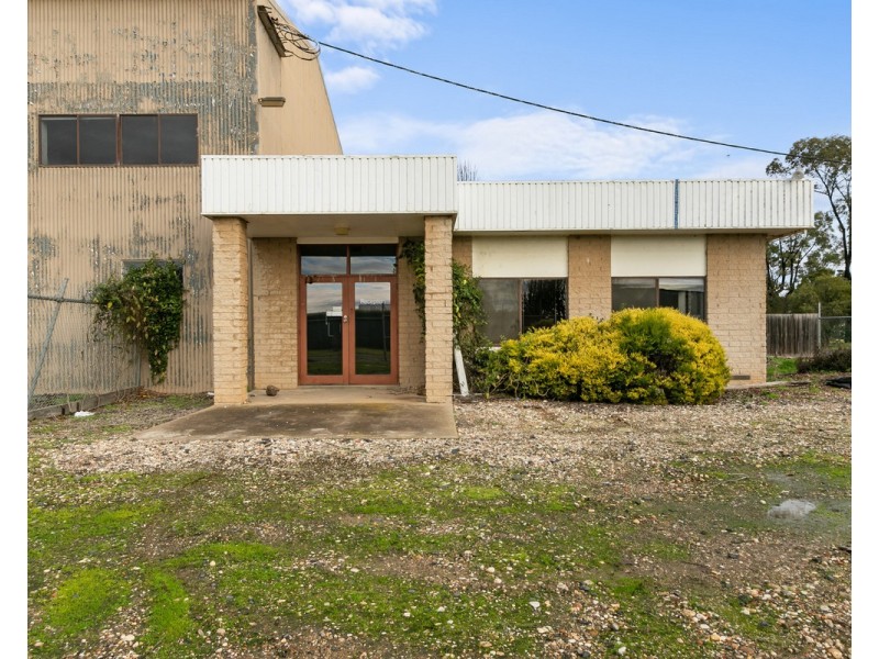 2-6 St Clair Court, Sale VIC 3850