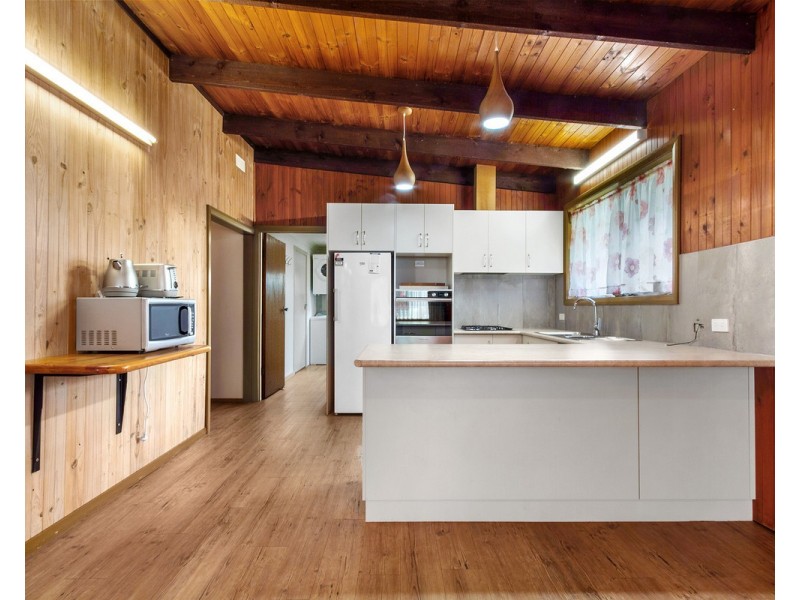 63 Fisks Lane, Pearsondale VIC 3851