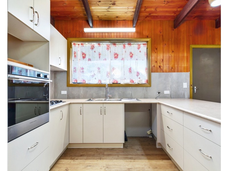 63 Fisks Lane, Pearsondale VIC 3851