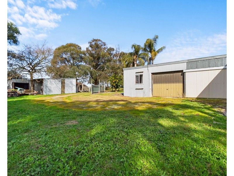 63 Fisks Lane, Pearsondale VIC 3851