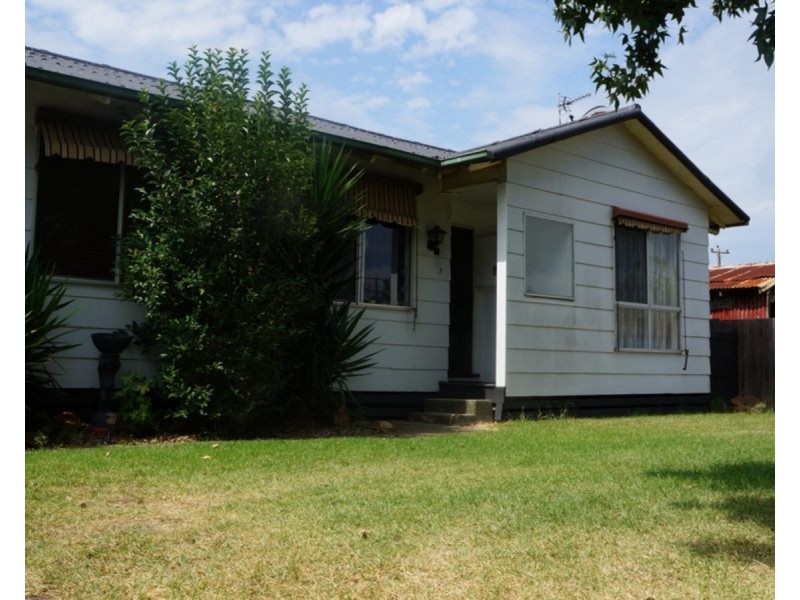 2 McCole Street, Sale VIC 3850