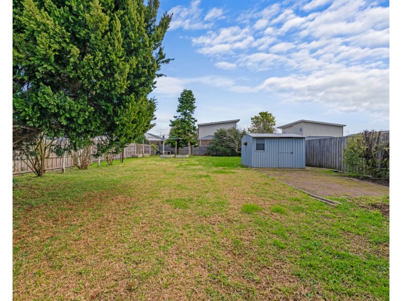 221 Guthridge Parade, Sale VIC 3850