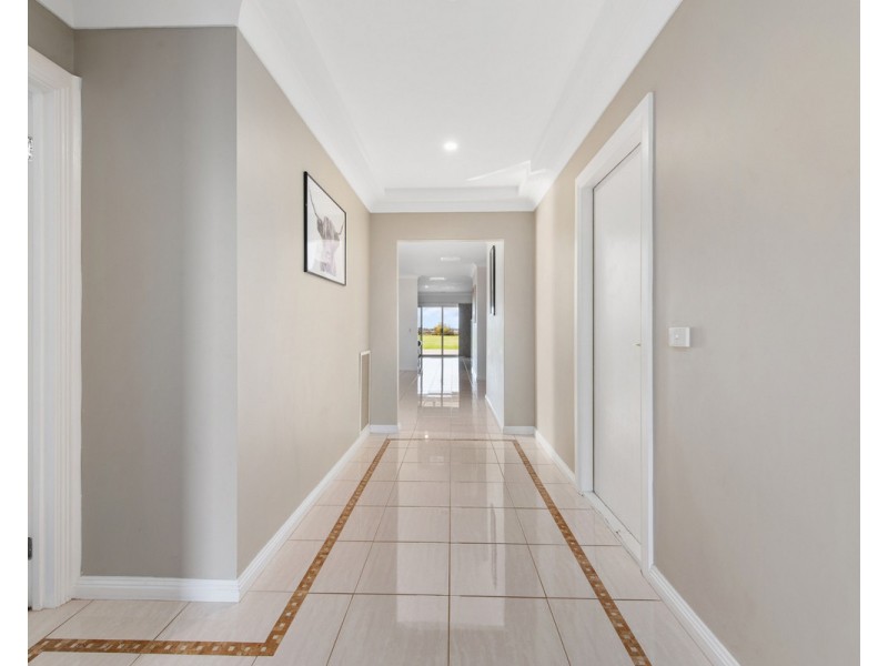 1 Sarah Court, Wurruk VIC 3850