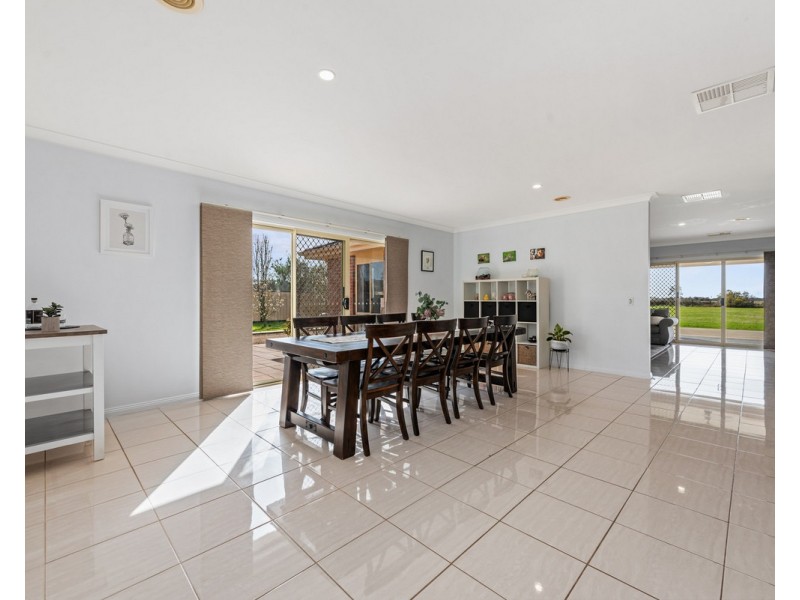 1 Sarah Court, Wurruk VIC 3850