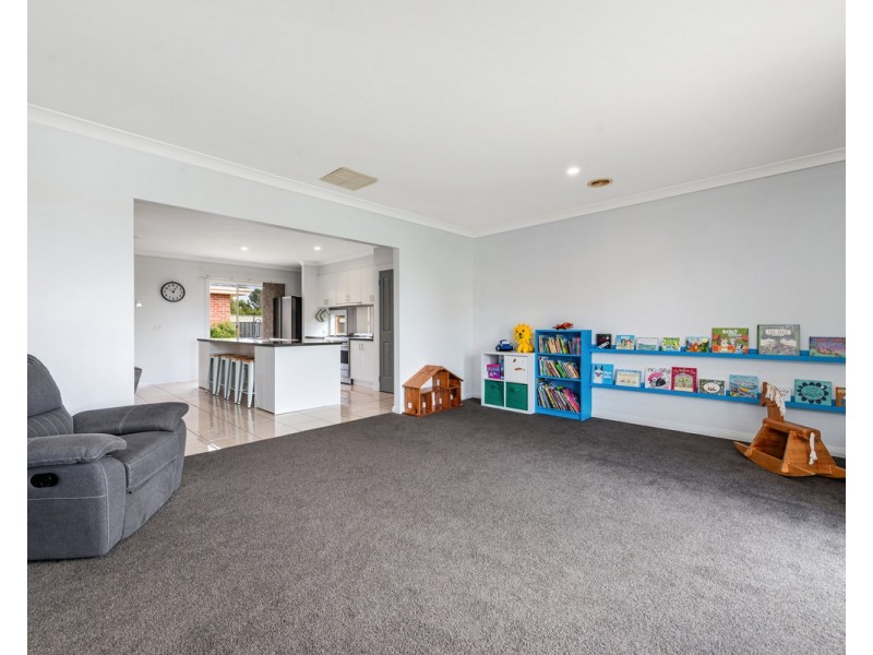 1 Sarah Court, Wurruk VIC 3850