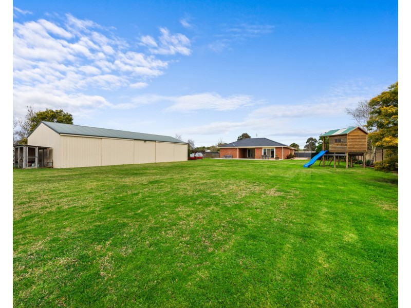 1 Sarah Court, Wurruk VIC 3850