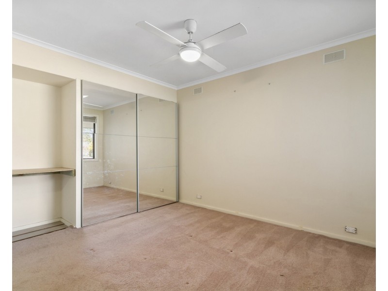 5 Tambar Court, Sale VIC 3850