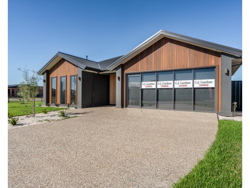 46 Dyer Avenue, Sale VIC 3850