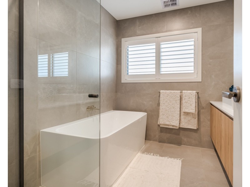 46 Dyer Avenue, Sale VIC 3850