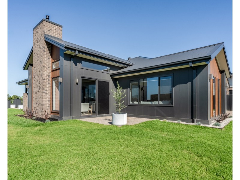 46 Dyer Avenue, Sale VIC 3850