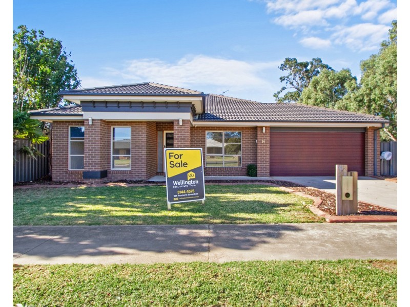 14 Killeen Street, Stratford VIC 3862