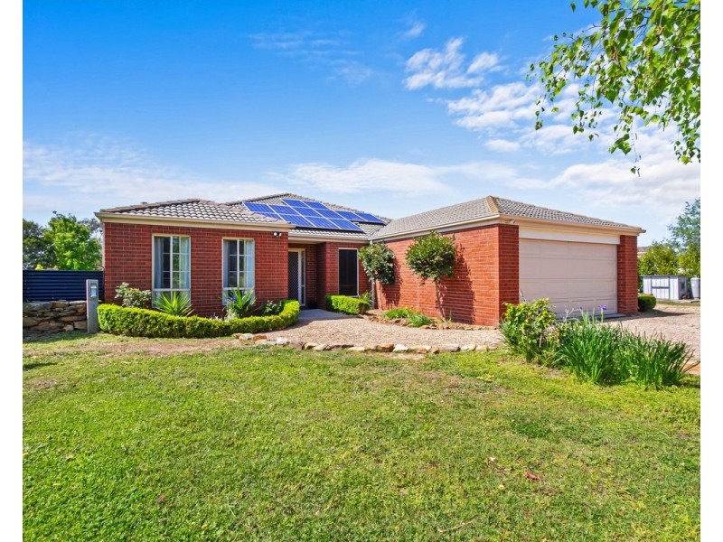 5 Sarah Court, Wurruk VIC 3850