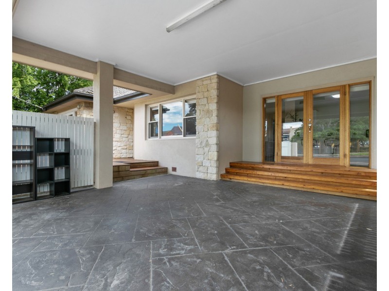 17 Reeve Street, Sale VIC 3850