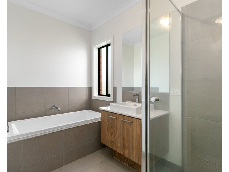 10 Peck Place, Sale VIC 3850