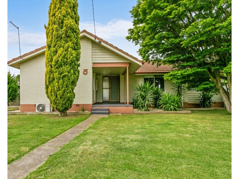 5 Lions Court, Sale VIC 3850