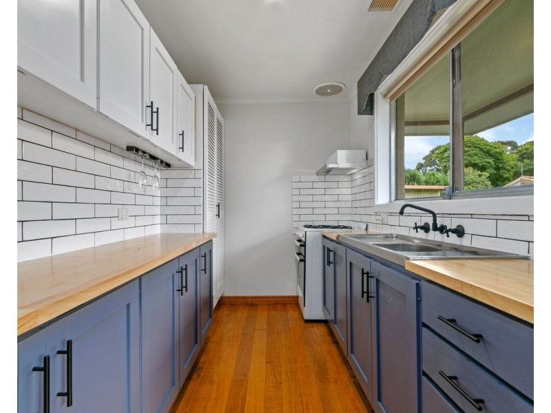 5 Lions Court, Sale VIC 3850