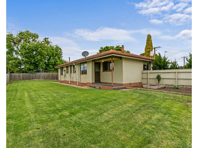 5 Lions Court, Sale VIC 3850