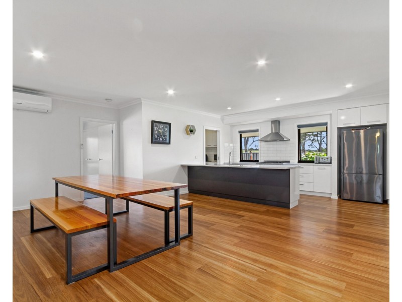 157 Sandy Creek Road, Maffra VIC 3860
