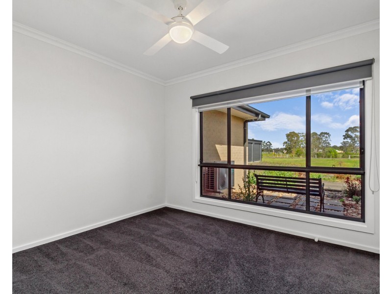 157 Sandy Creek Road, Maffra VIC 3860