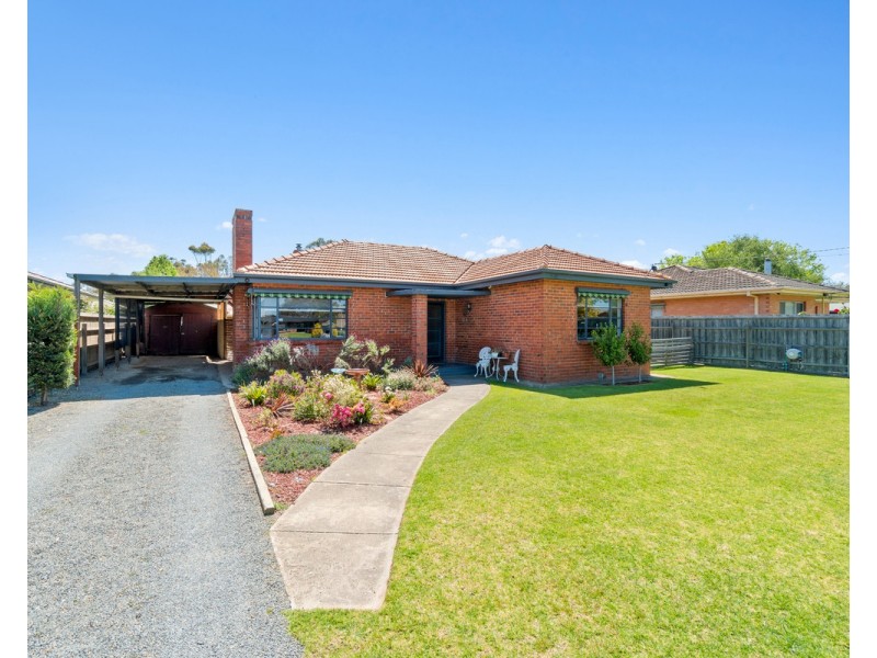 15 Jones Street, Stratford VIC 3862