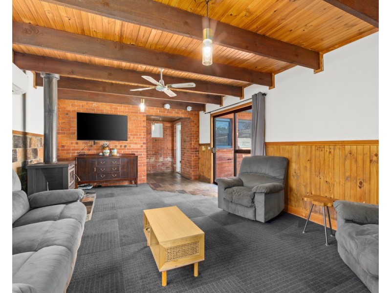 15 Jones Street, Stratford VIC 3862