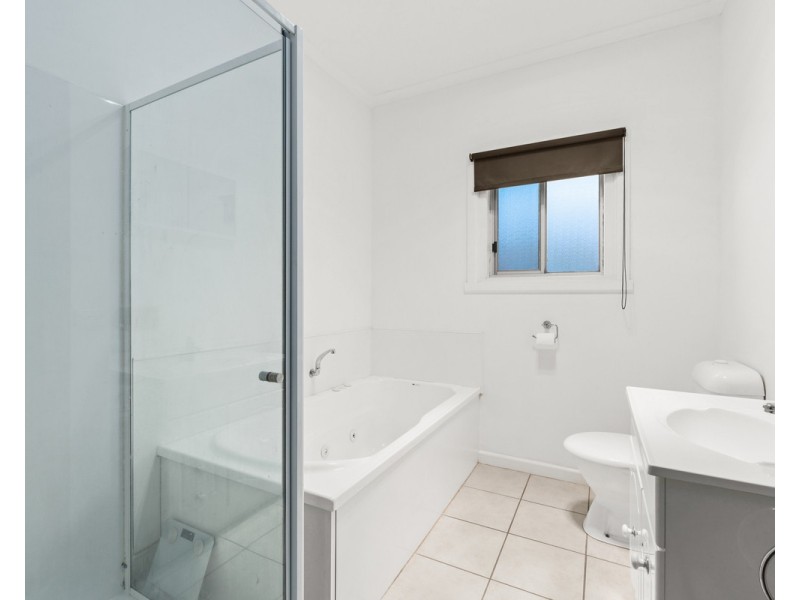 15 Jones Street, Stratford VIC 3862