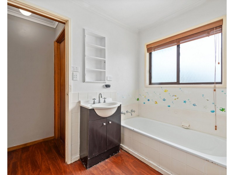 44 Wyndham Street, Stratford VIC 3862