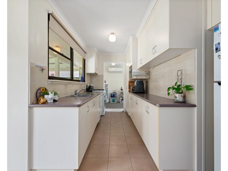 9 Shepherd Court, Sale VIC 3850