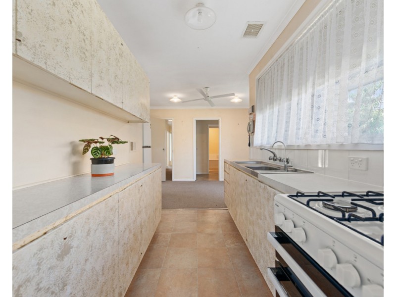 38 McLachlan Street, Sale VIC 3850