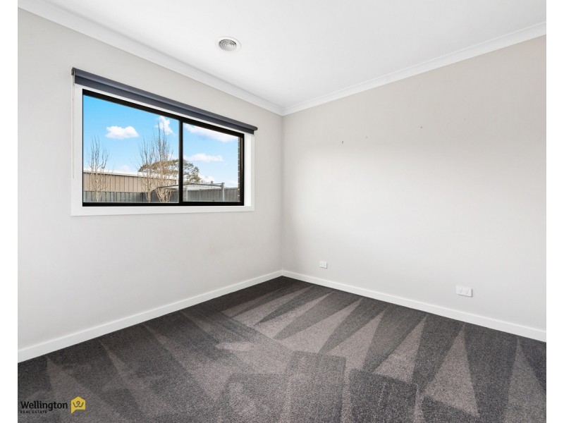 20 Swan Lake Drive, Sale VIC 3850