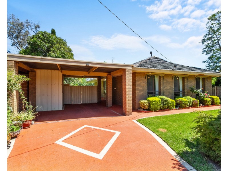 2 Hutchison Street, Sale VIC 3850