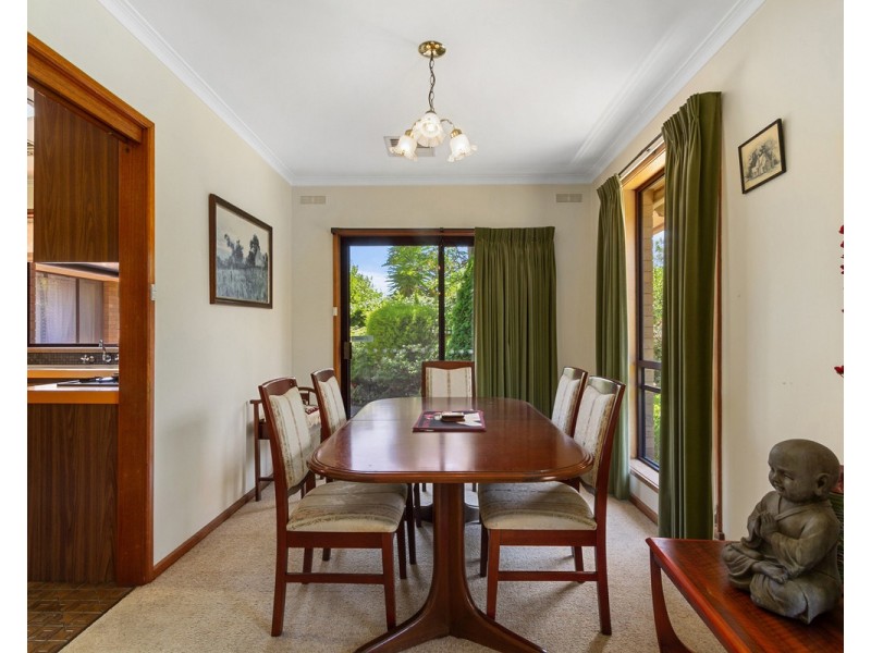 2 Hutchison Street, Sale VIC 3850