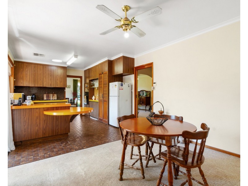 2 Hutchison Street, Sale VIC 3850