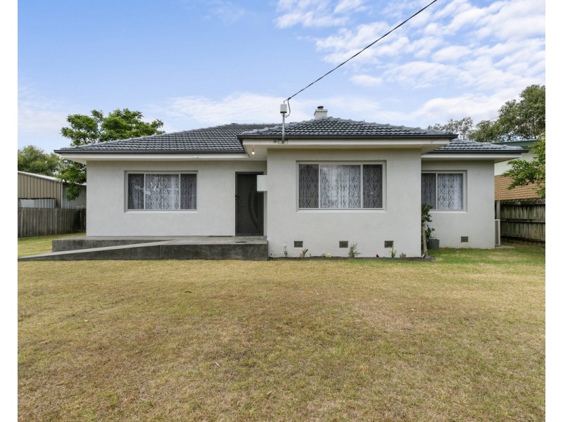 16 Dawson Street, Stratford VIC 3862