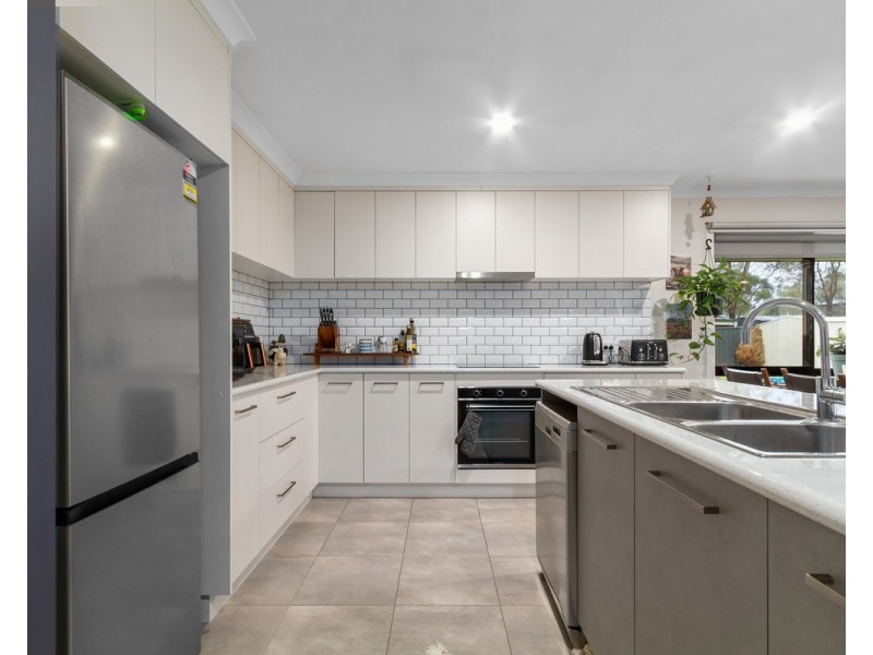 6 Pruden Court, Stratford VIC 3862