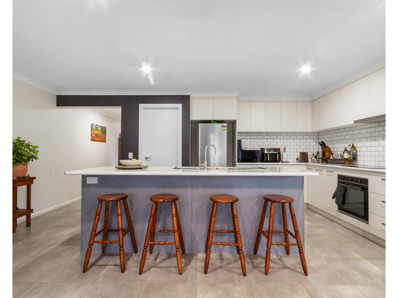 6 Pruden Court, Stratford VIC 3862