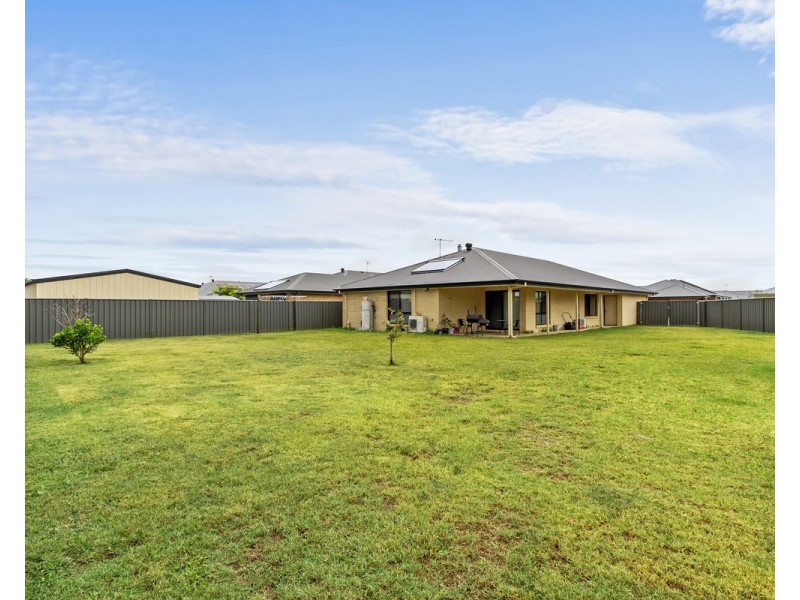 6 Pruden Court, Stratford VIC 3862
