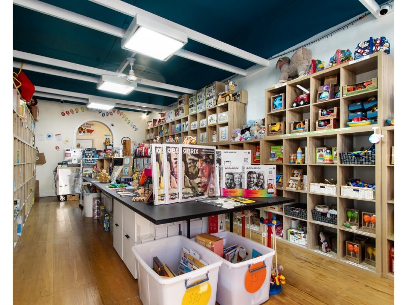 296 & 296A Raymond Street, Sale VIC 3850