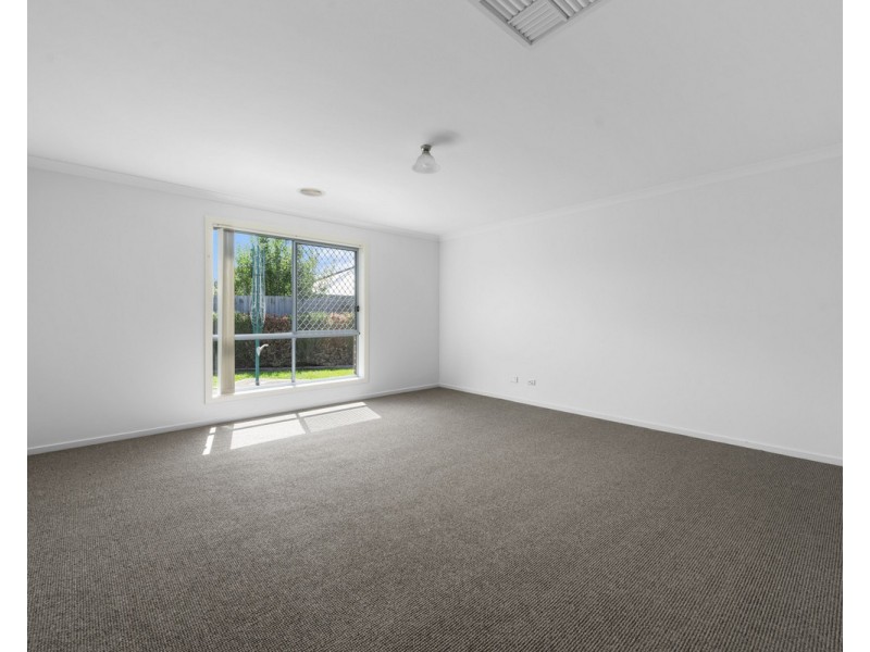 14 Mia Street, Sale VIC 3850