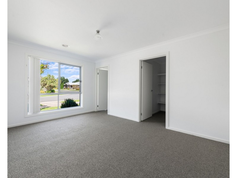 14 Mia Street, Sale VIC 3850