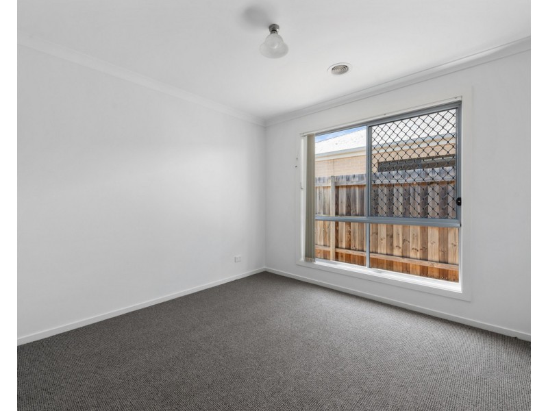 14 Mia Street, Sale VIC 3850