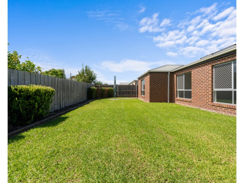 14 Mia Street, Sale VIC 3850