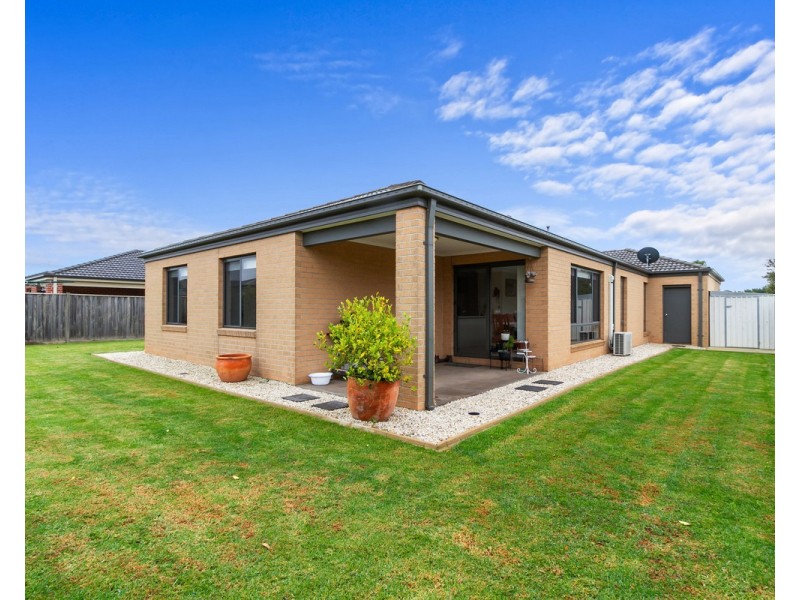 5 Cantwell Drive, Sale VIC 3850