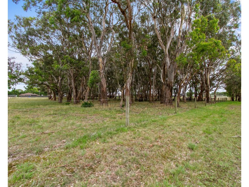 45 Lee Street, Stratford VIC 3862