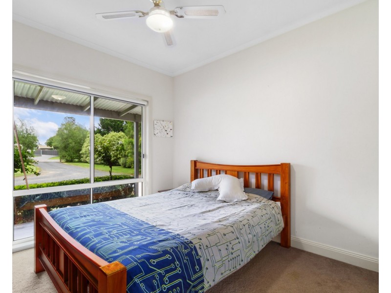 74 McMillan Street, Stratford VIC 3862